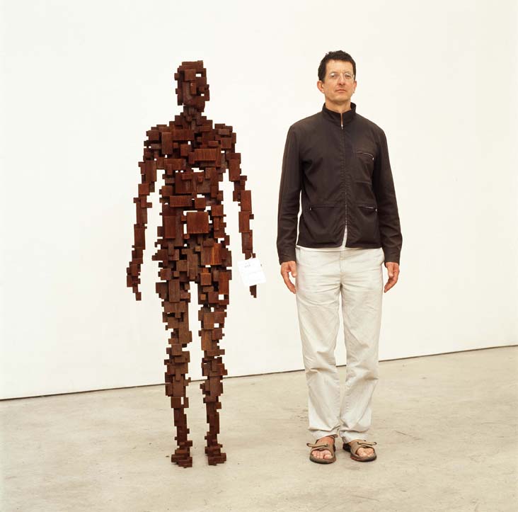 05-pixelated-gormley