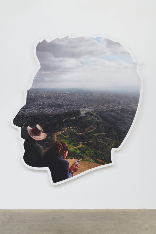 Self-Portrait (Griffith Observatory), 2017 Acrylic and bondo on fiberglass 96 x 84 x 4 in (243.8 x 213.4 x 10.2 cm) © Alex Israel - Photo: Jeff McLane Courtesy Gagosian