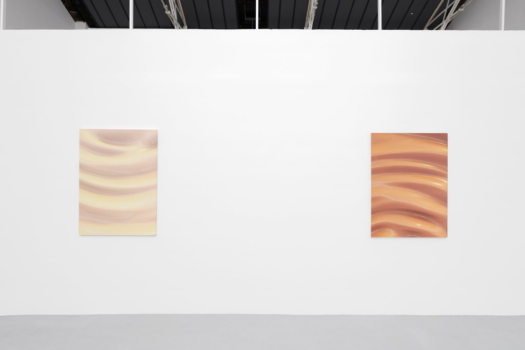 Ben Elliot, Perfect365 n°2 &13, 2020. Exhibition view, Galerie Hussenot, Paris, France. FAD MAGAZINE