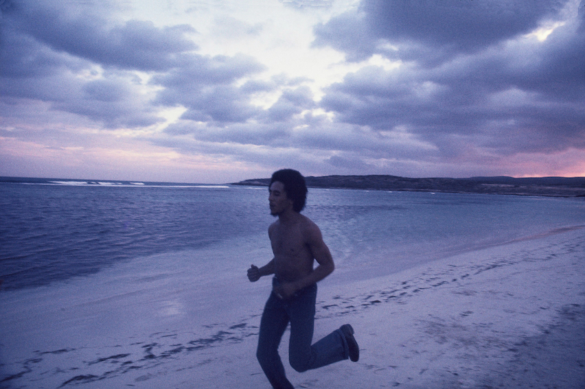 3-bob-marley-running-close-up