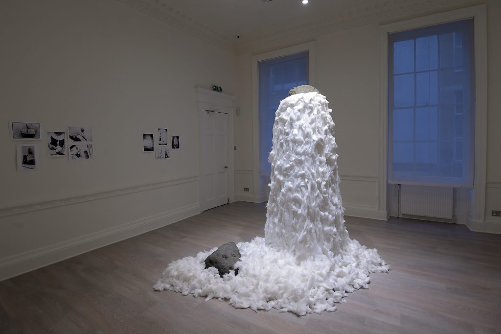 LEE UFAN Relatum, 1969/1995-2015 Stone, cotton-wool, iron Variable dimensions