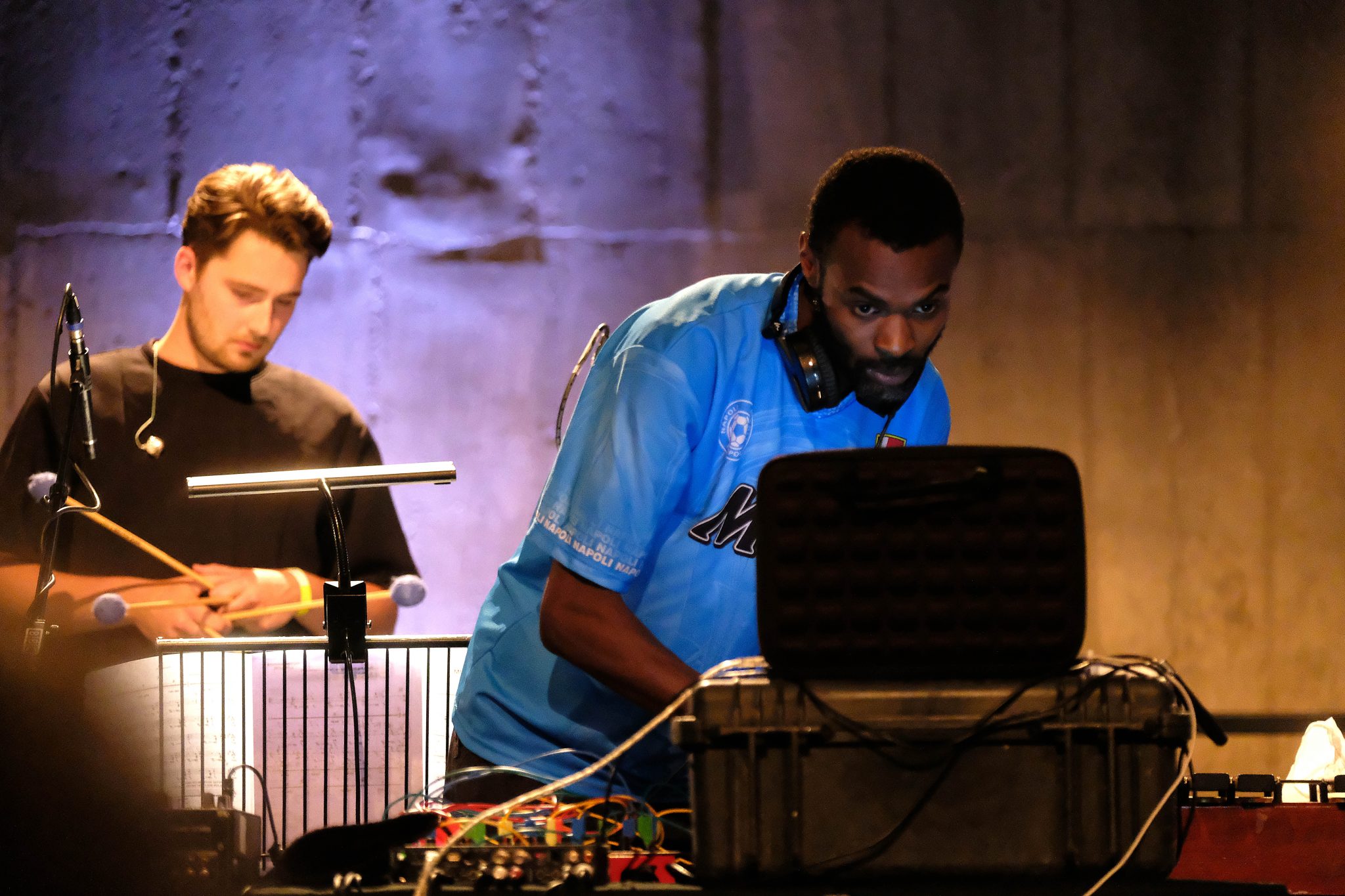 London Contemporary Orchestra perform a specially curated Prom in the Tanks at Tate Modern, Sara Mohr-Pietsch presents performances by Actress: electronics, Rodrigo Constanzo: drums/electronics/lights, Exaudi: vocal ensemble, Robert Ames & Hugh Brunt; directors, on Wednesday 6 Sept. 2017. Photo by Mark Allan FADMagazine