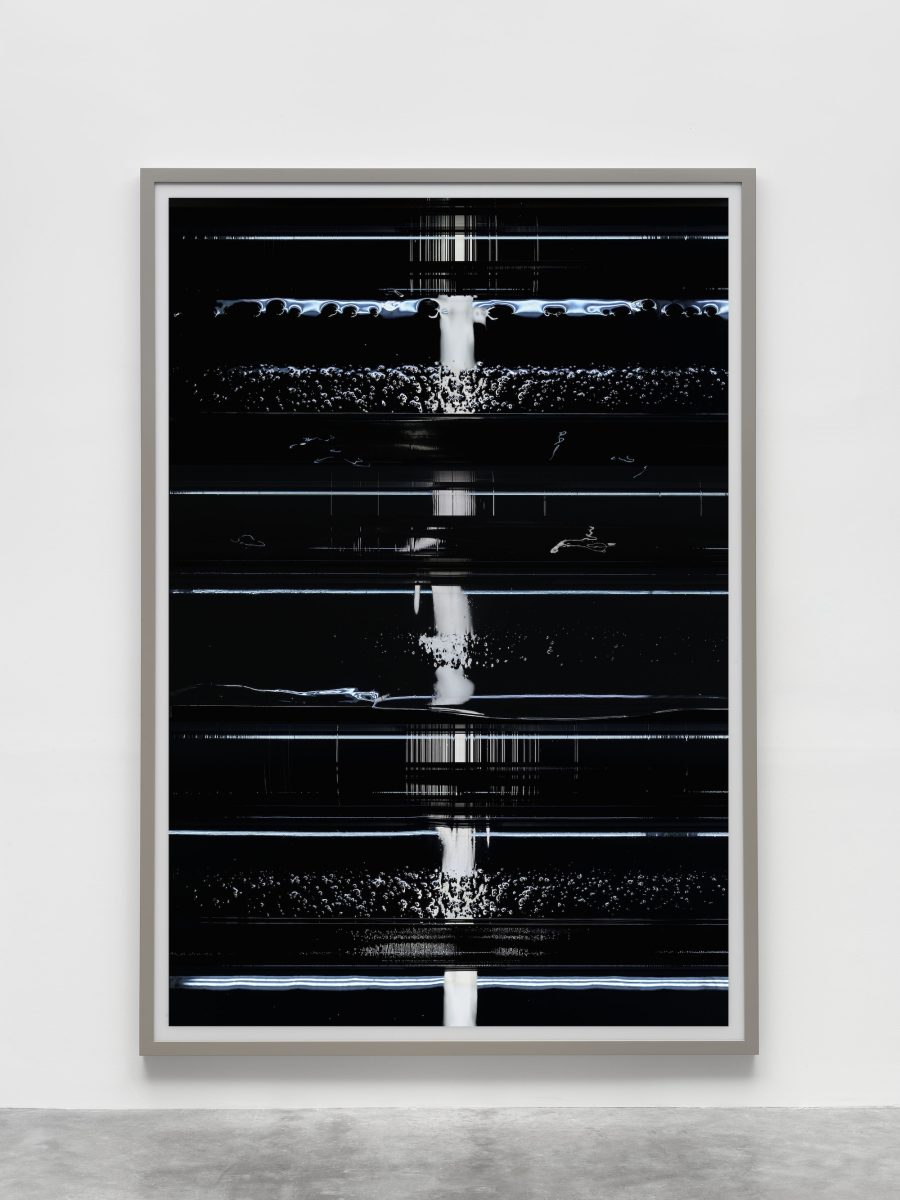 ANDREAS GURSKY 写真集 Andreas Gursky Komori 2025 Inkjet-print behind glass 238 x