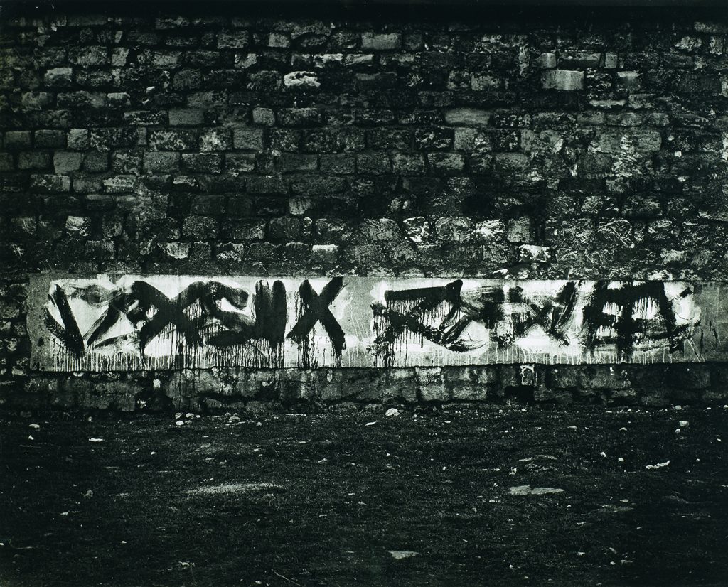 Brassai?, Graffiti de la se?rie II, Le langage du mur, 1940 silver gelatine print (c.1950), 40.2 x 49.6 cm © Estate Brassai? Succession