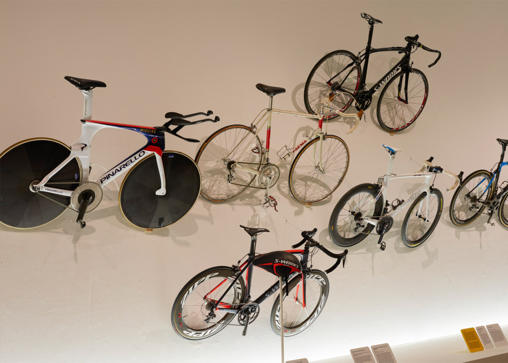 Cycle-Revolution-exhibition_James-Harris_b_dezeen_1568_2