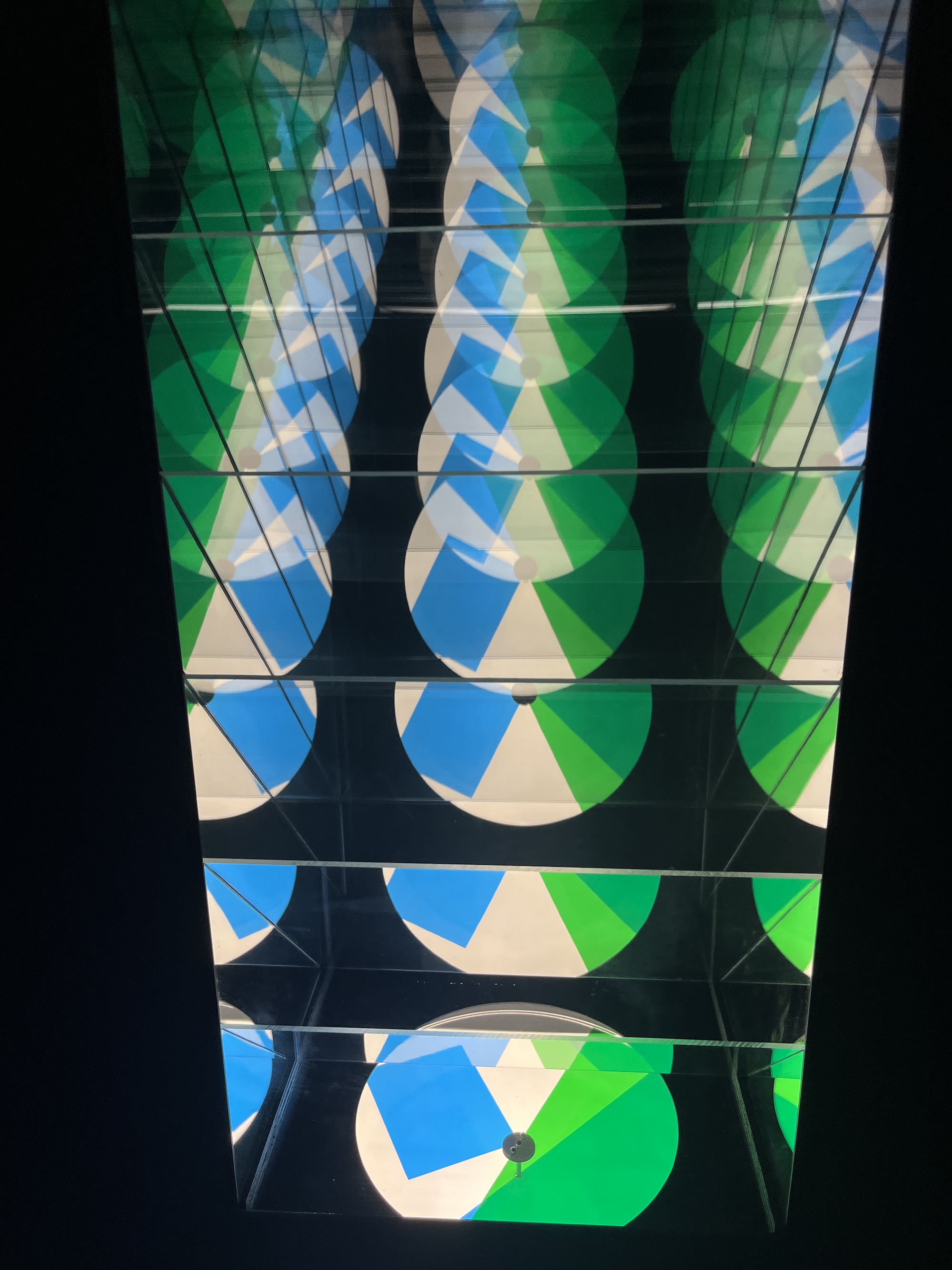 Julio Le Parc at Tate Modern: A Celebration of Light, Movement and
