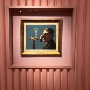 REVIEW: This Is Still Not a Pipe: The Afterlife of Magritte Photo Mark Westall