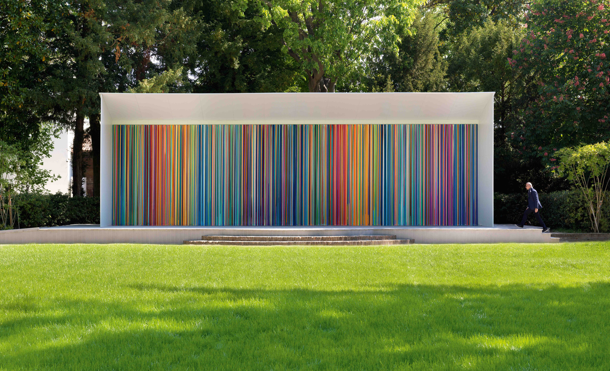 British artist Ian Davenport creates a “Giardini Colourful” for Swatch at The Venice Biennale 