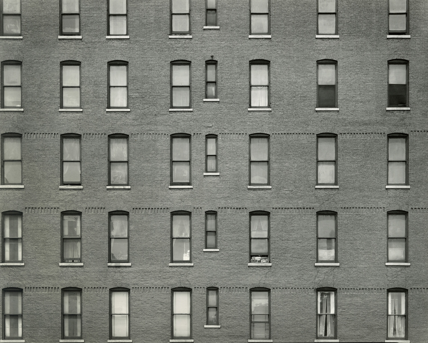 Chicago by Harry Callahan c.1949 - © The Estate of Harry Callahan