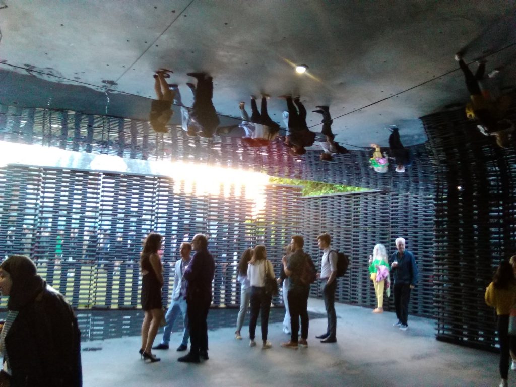 Inside Frida Escobedo's 2018 Serpentine Pavilion. Photo Herbert Wright
