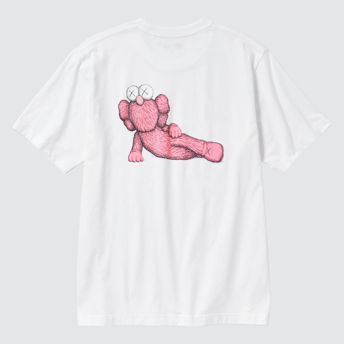 KAWS & Uniqlo launch t-shirt & art book capsule collection. - FAD Magazine