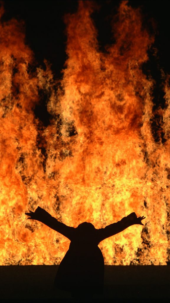 Bill Viola, Fire Woman, 2005 Video/sound installation Performer: Robin Bonaccorsi Courtesy Bill Viola Studio Photo: Kira Perov 