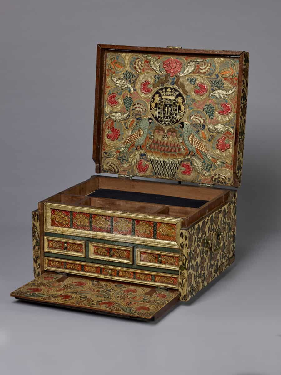 Portable writing desk, Pasto, Colombia, c. 1684