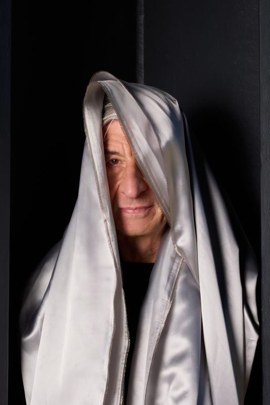 Maurizio Cattelan,