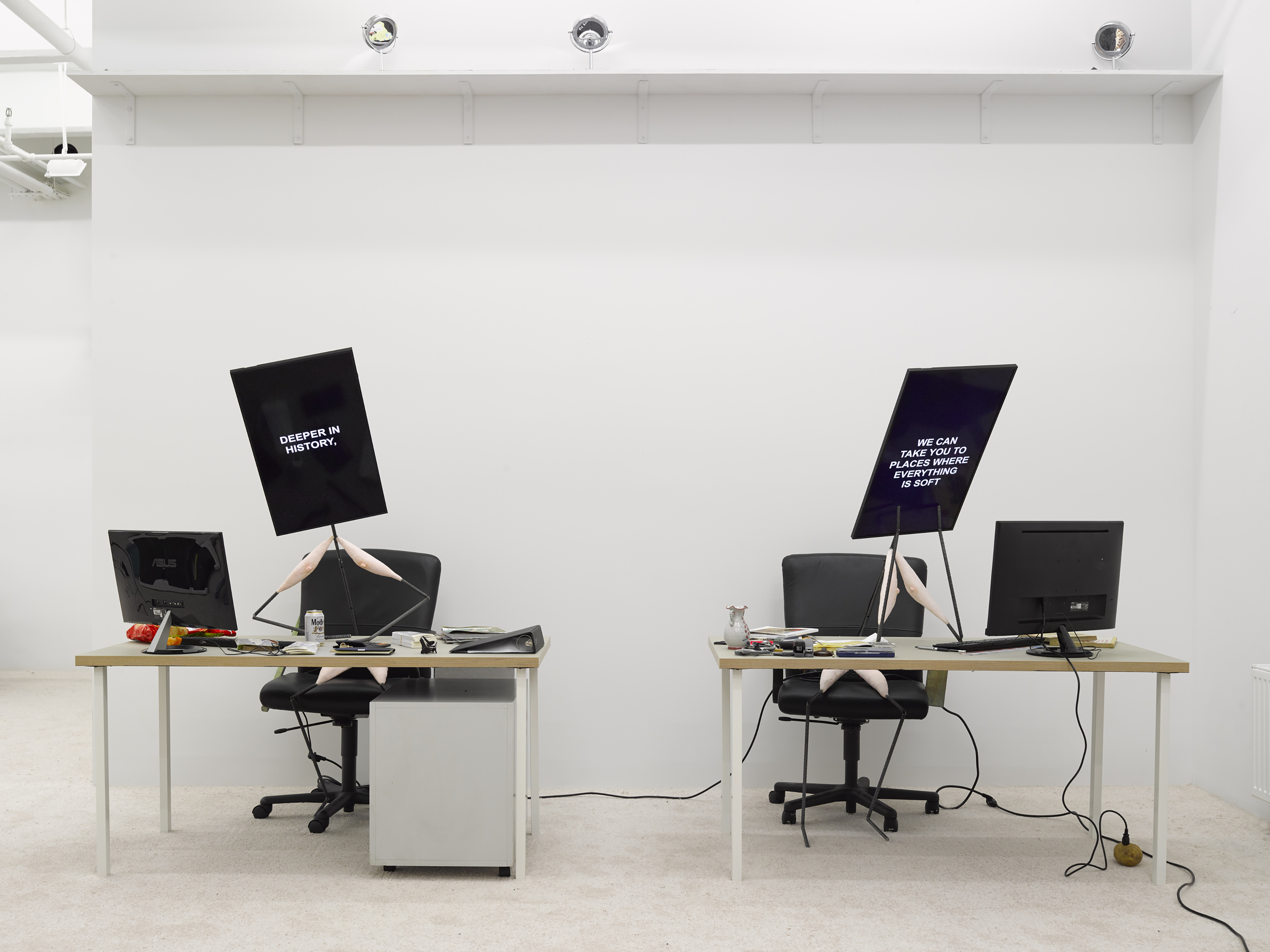 Installation image Laure Prouvost Lisson Gallery New York (9 March – 14 April 2018) Copyright Laure Prouvost Courtesy of Lisson Gallery FAD MAGAZINE