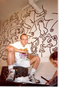 Keith Haring Photographer-unknown-1989.-Courtesy-of-The-LGBT-Community-Center-National-History-Archive FAD magazine