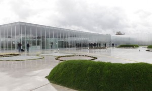 The Louvre-Lens Museum will showcase artworks from throughout history.