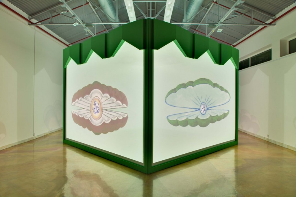 Monira Al Qadiri, Muhawwil (Transformer), 2014, 4-channel video installation with wooden structure and screens, 350 x 350 x 260 cm