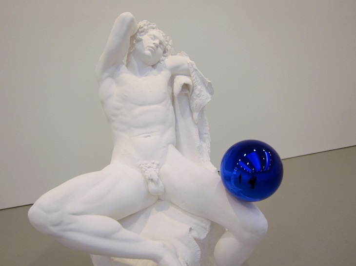 jeff koons gazing ball sculpture