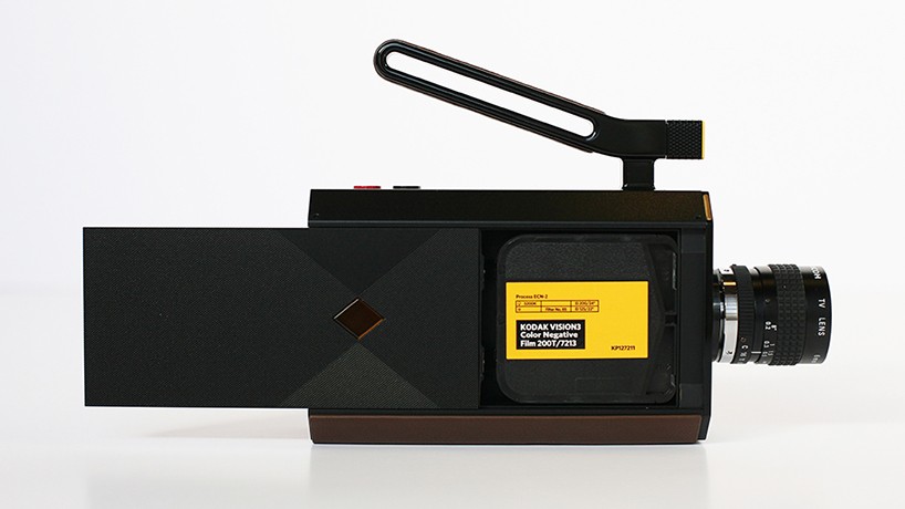 kodak-yves-behar-super-8-CES-2016-designboom-13-818x460