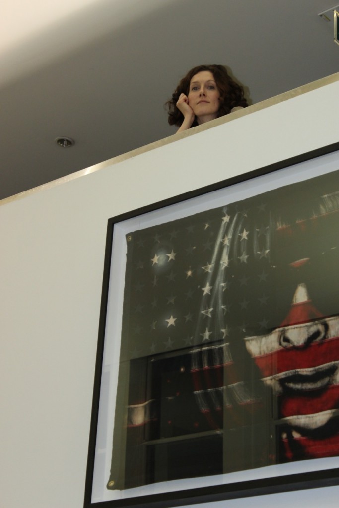 Pam Glew with her portrait of Anna Wintour 