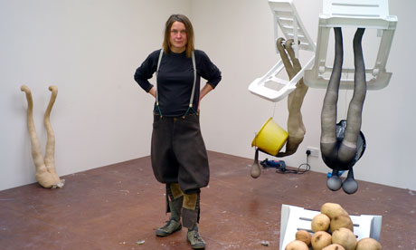 sarah-lucas-