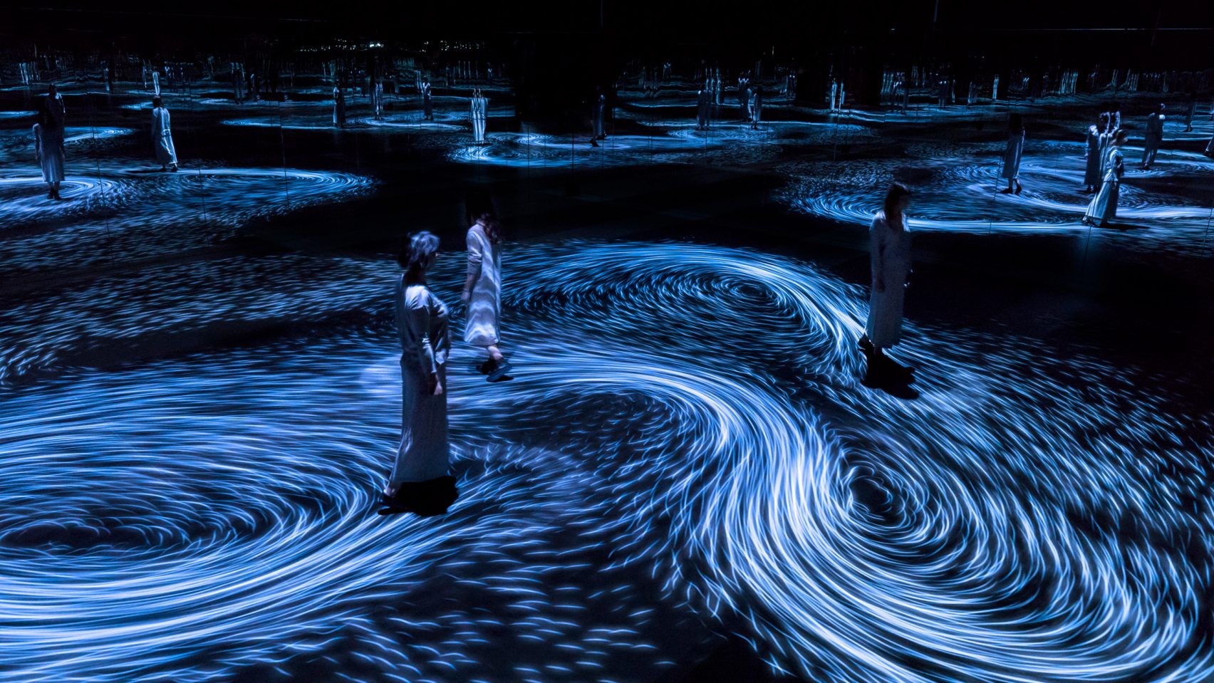 teamlab-art-installation-moving-creates-vortices-vortices-create-movement-melbourne-australia- FAD Magazine