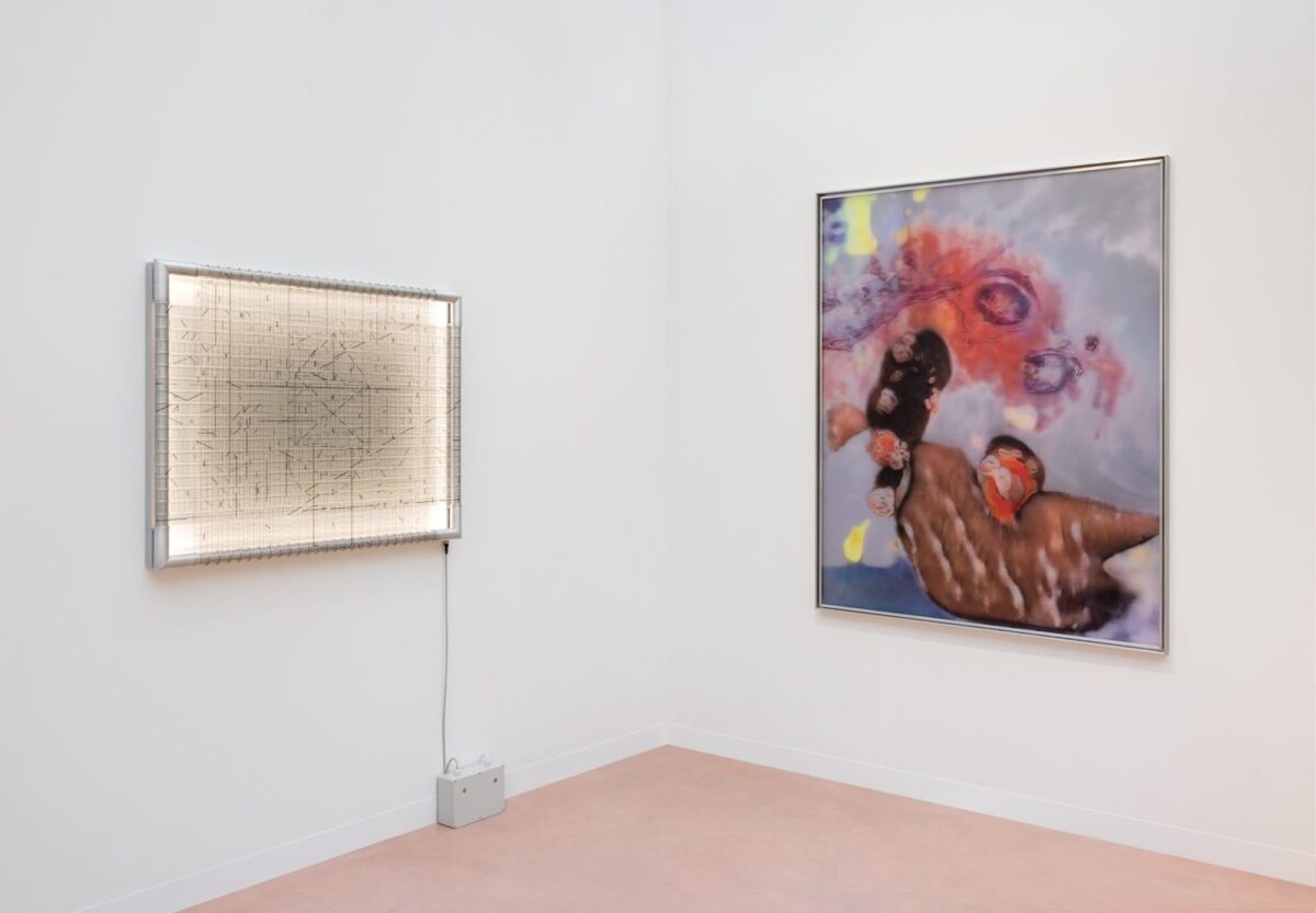 Left: Rosa Barba, In Play (Hopscotch), 2024. 35mm film, aluminum frame, motors, Plexiglas, LED lights, 94 x 124,5 x 9 cm 10 x 27 x 19 cm (power supply unit) Right: Anicka Yi §L£†×L, 2022 Acrylic, UV print, aluminum artist‘s frame 170,8 x 140,3 x 3,8 cm Booth view: Esther Schipper, Art Basel Paris, 2024. Photo © Andrea Rossetti