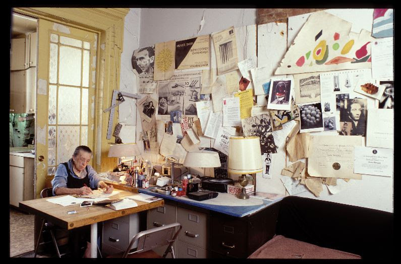 Louise Bourgeois in her home on West 20th Street, New York, 2000. Photo: © Jean-François Jaussaud  © The Easton Foundation/VAGA at ARS, NY Courtesy The Easton Foundation and Hauser & Wirth