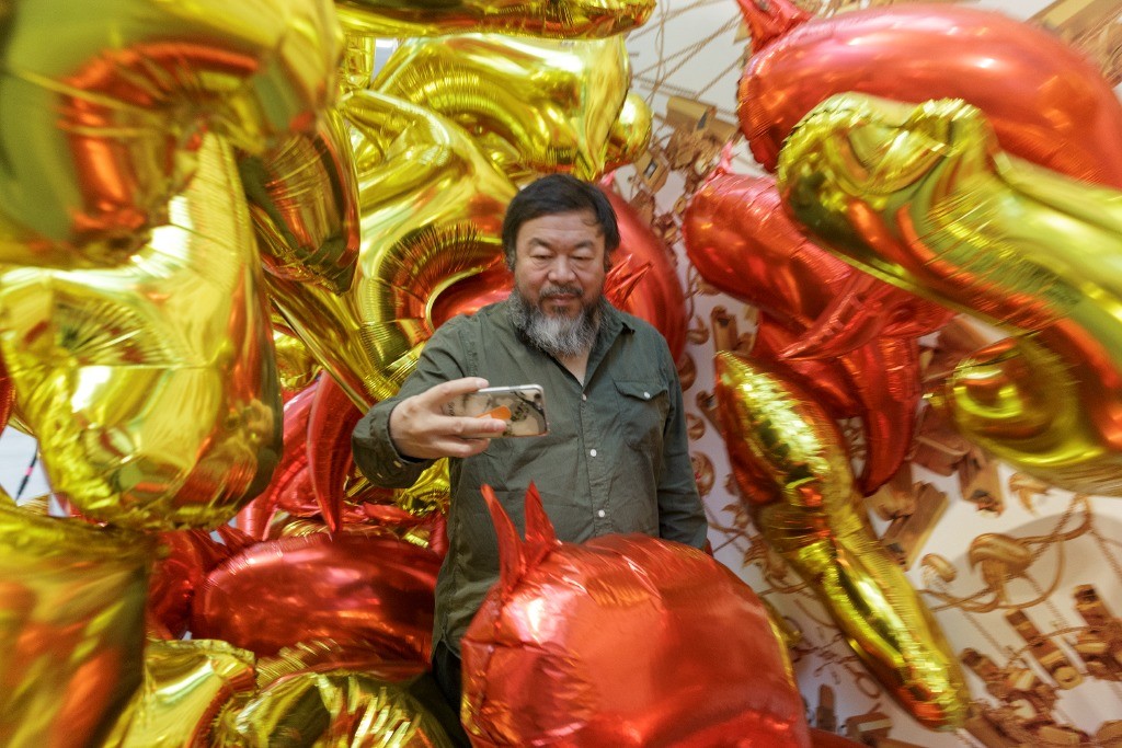 Massive Andy Warhol | Ai Weiwei exhibition 