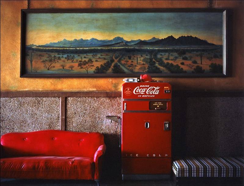 wim-wenders-lounge-painting-gila-bend-arizona-1983