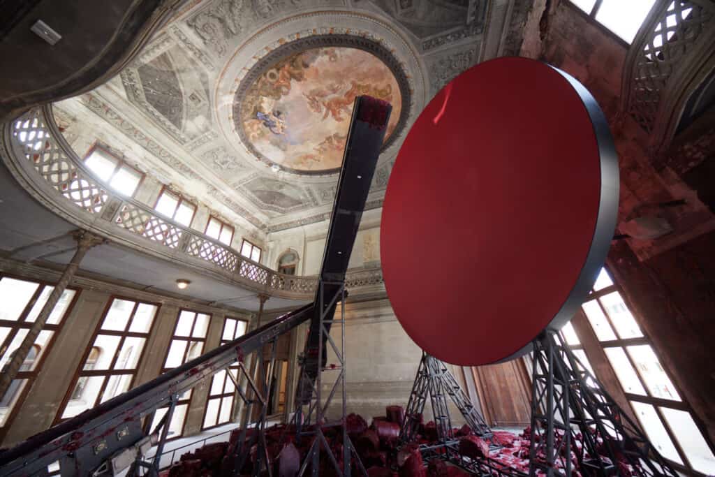 ANISH KAPOOR OPENS EXHIBITION AT GALLERIE DELL’ACCADEMIA & PALAZZO MANFRIN IN VENICE